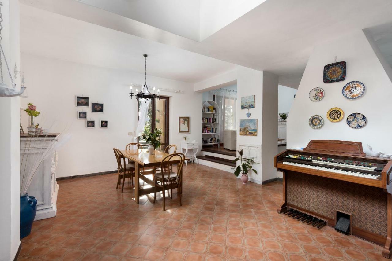B&B Villa Il Carrubo Сан-Вито-Ло-Капо Экстерьер фото