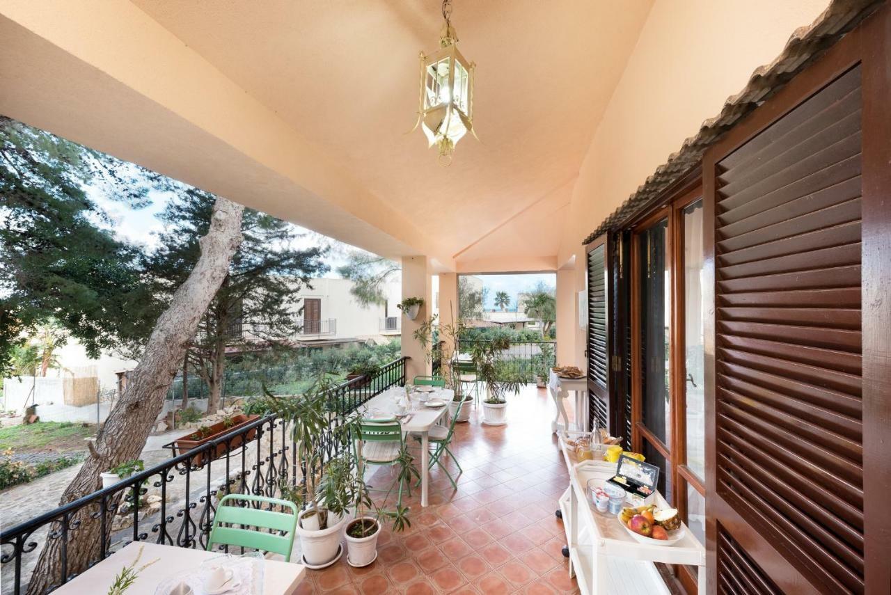 B&B Villa Il Carrubo Сан-Вито-Ло-Капо Экстерьер фото