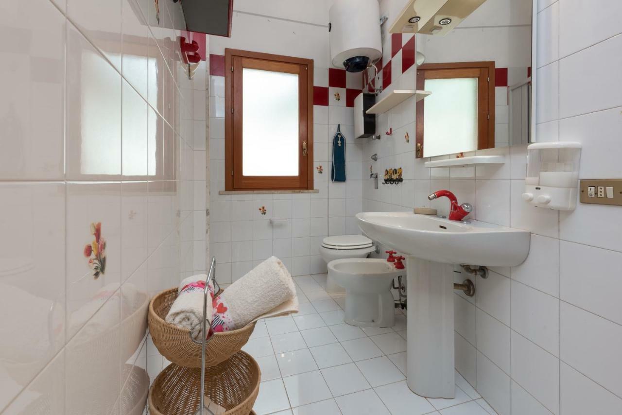 B&B Villa Il Carrubo Сан-Вито-Ло-Капо Экстерьер фото
